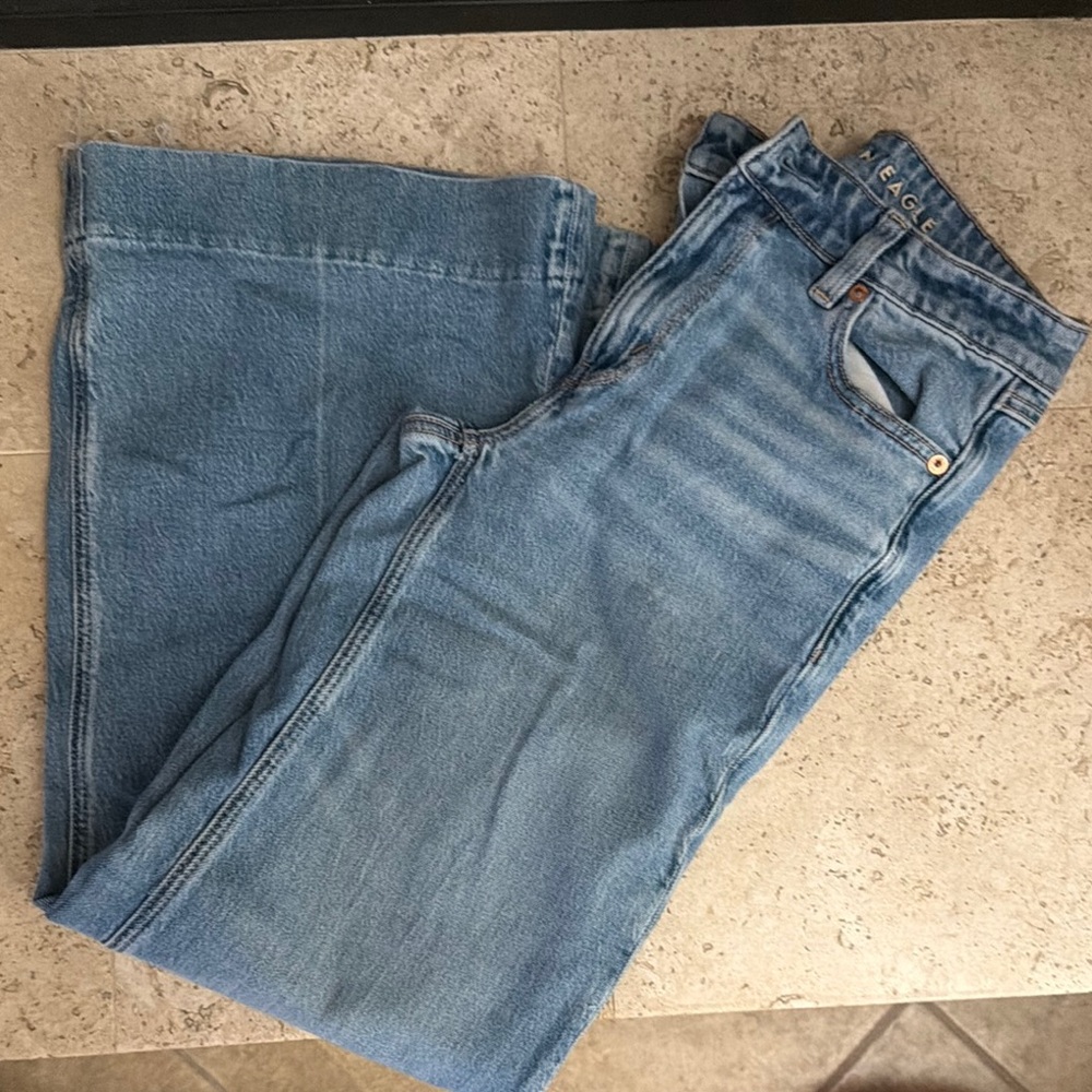 Vintage Light Wash Straight-Leg Jeans